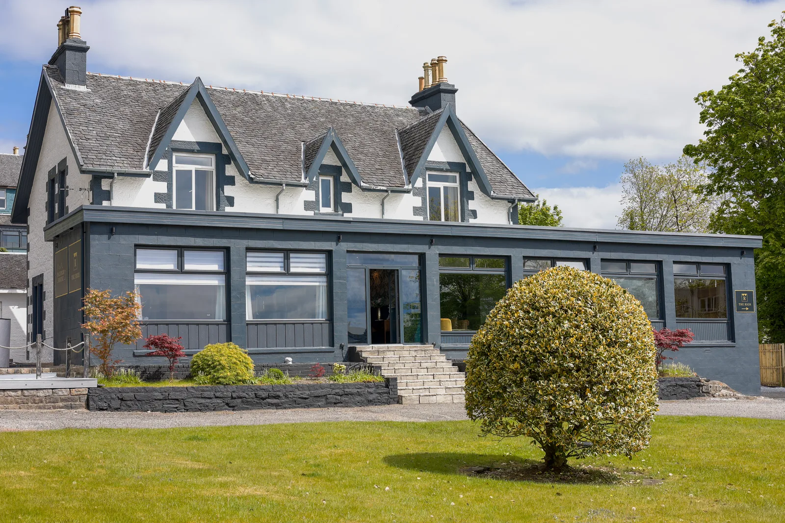 Dalrigh House
